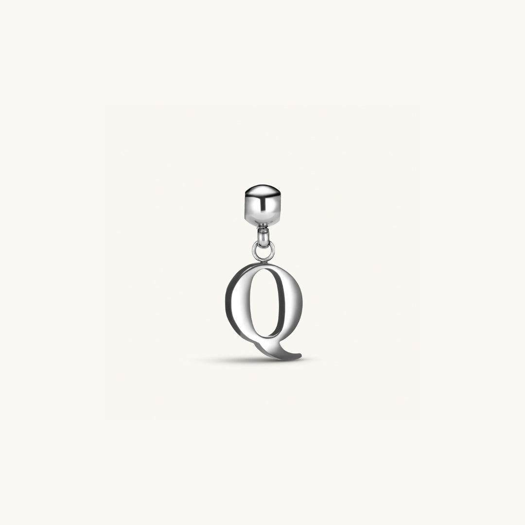 Pendentif Initiale Q Classique en Argent