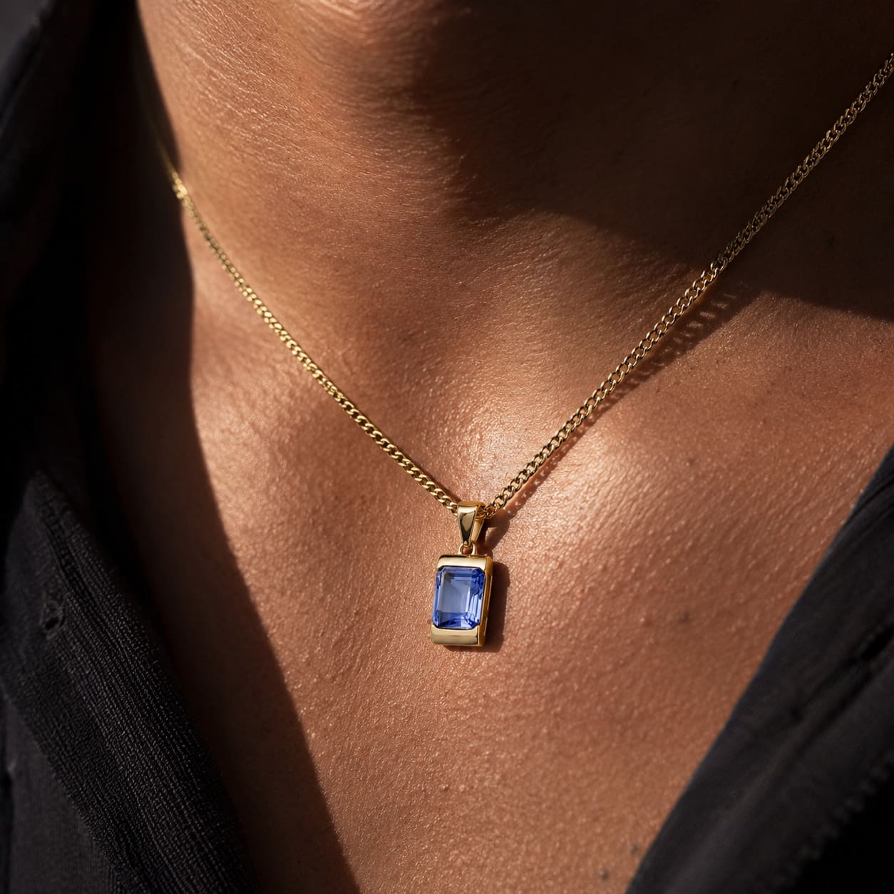 Apollo Blue | Iconic Men's Necklace with Stone