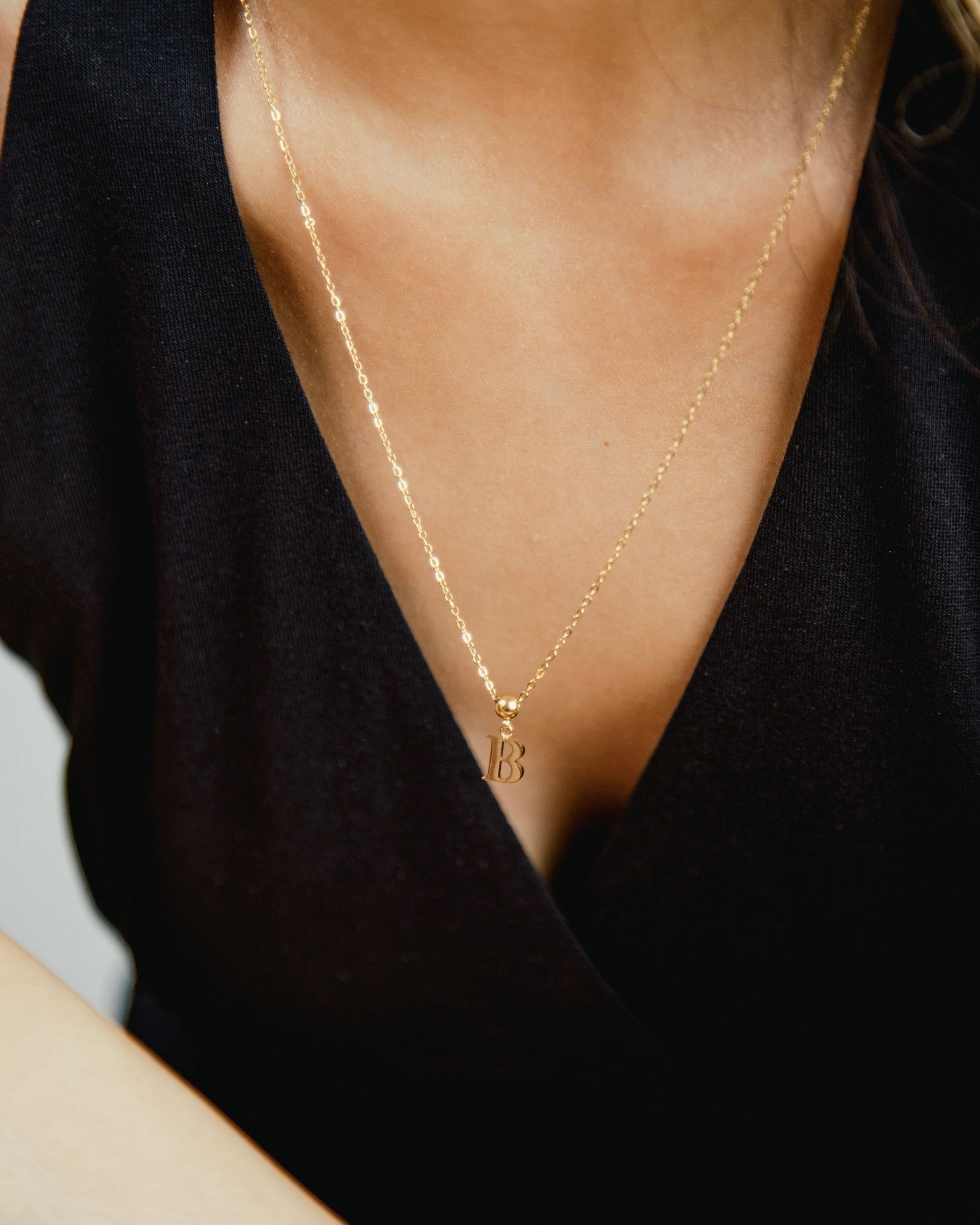 Pendentif Initiale B Classique en Or