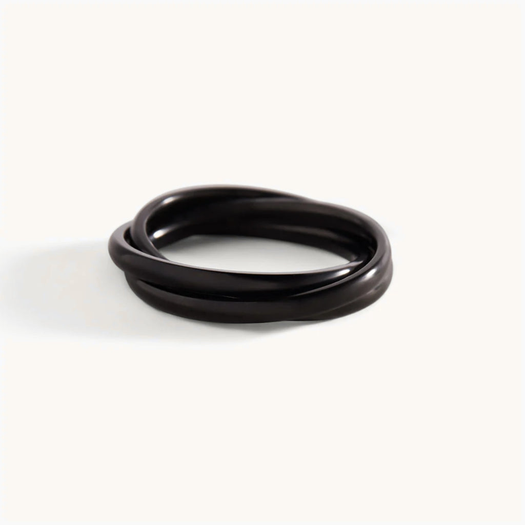 Intertwined Anti-Stress Ring