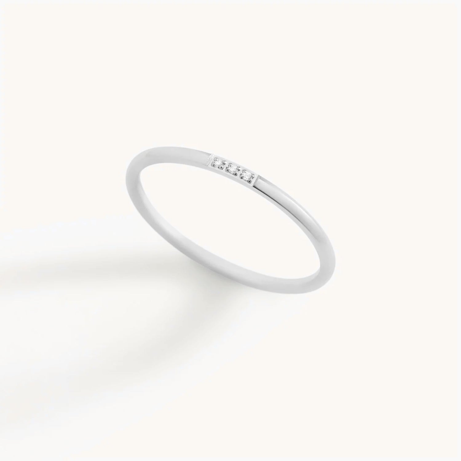 Bague Fine Éclat Subtil