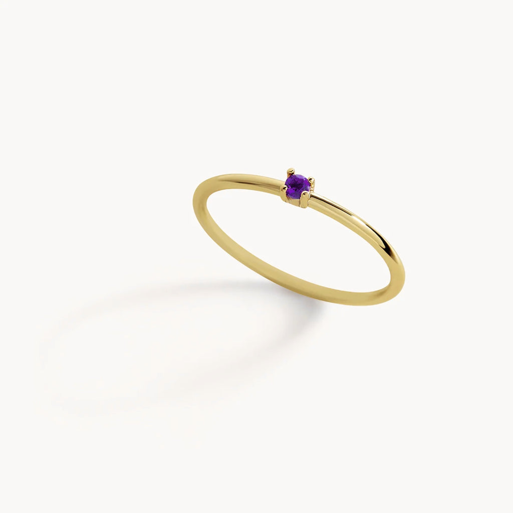 Feiner Geburtsstein-Ring