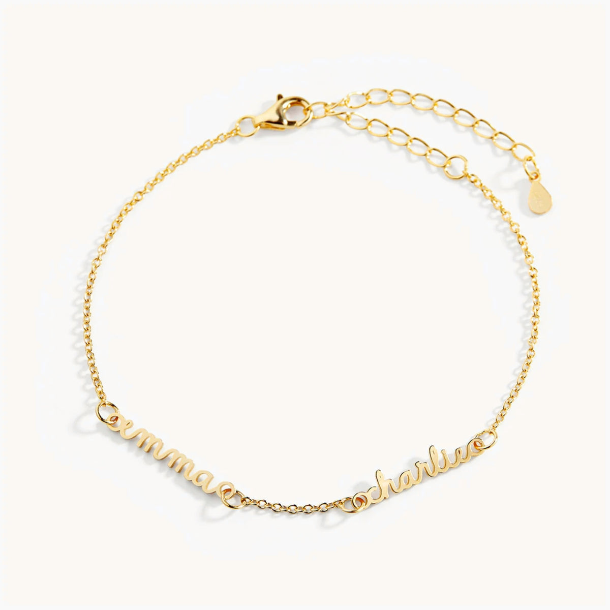 Zartes Armband mit mehreren Namen