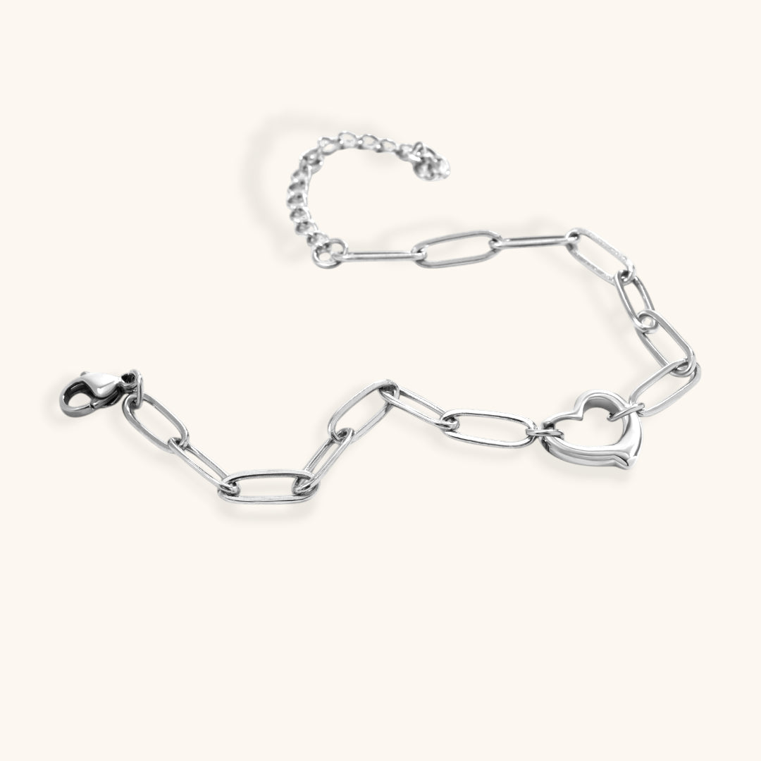 In the Middle, Your Heart Bracelet