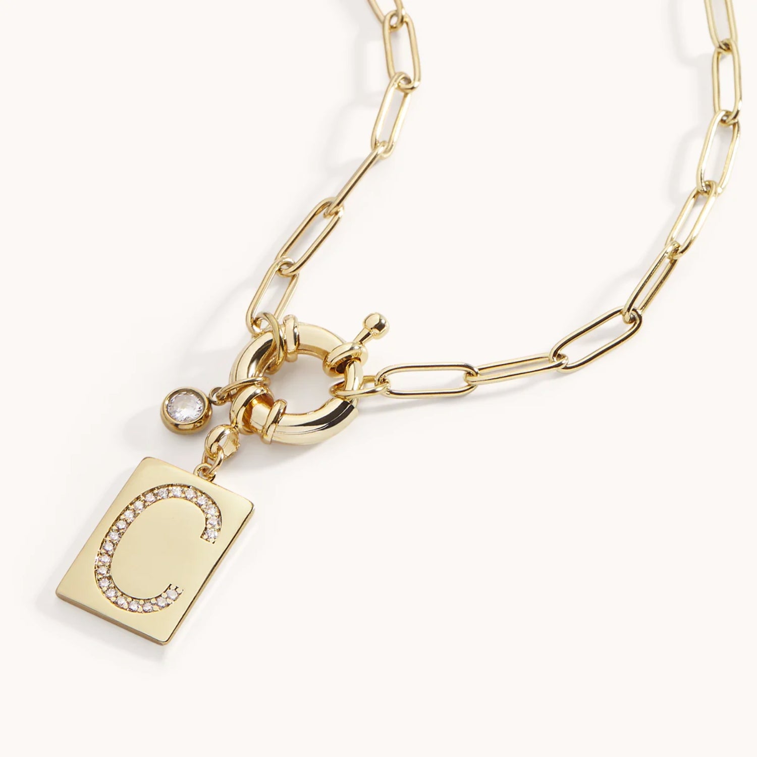 Collier Pendentif Initiale Pavé avec Chaîne Maillons en Or