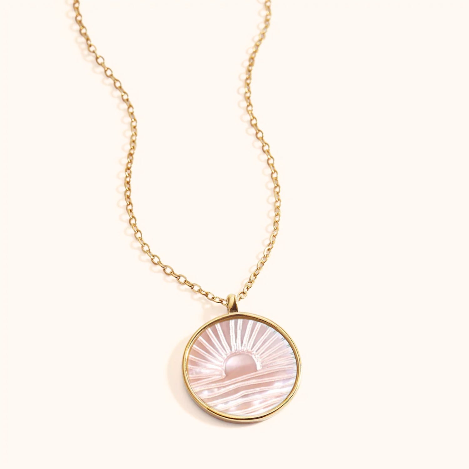 Collier Pendentif Lever de Soleil en Or