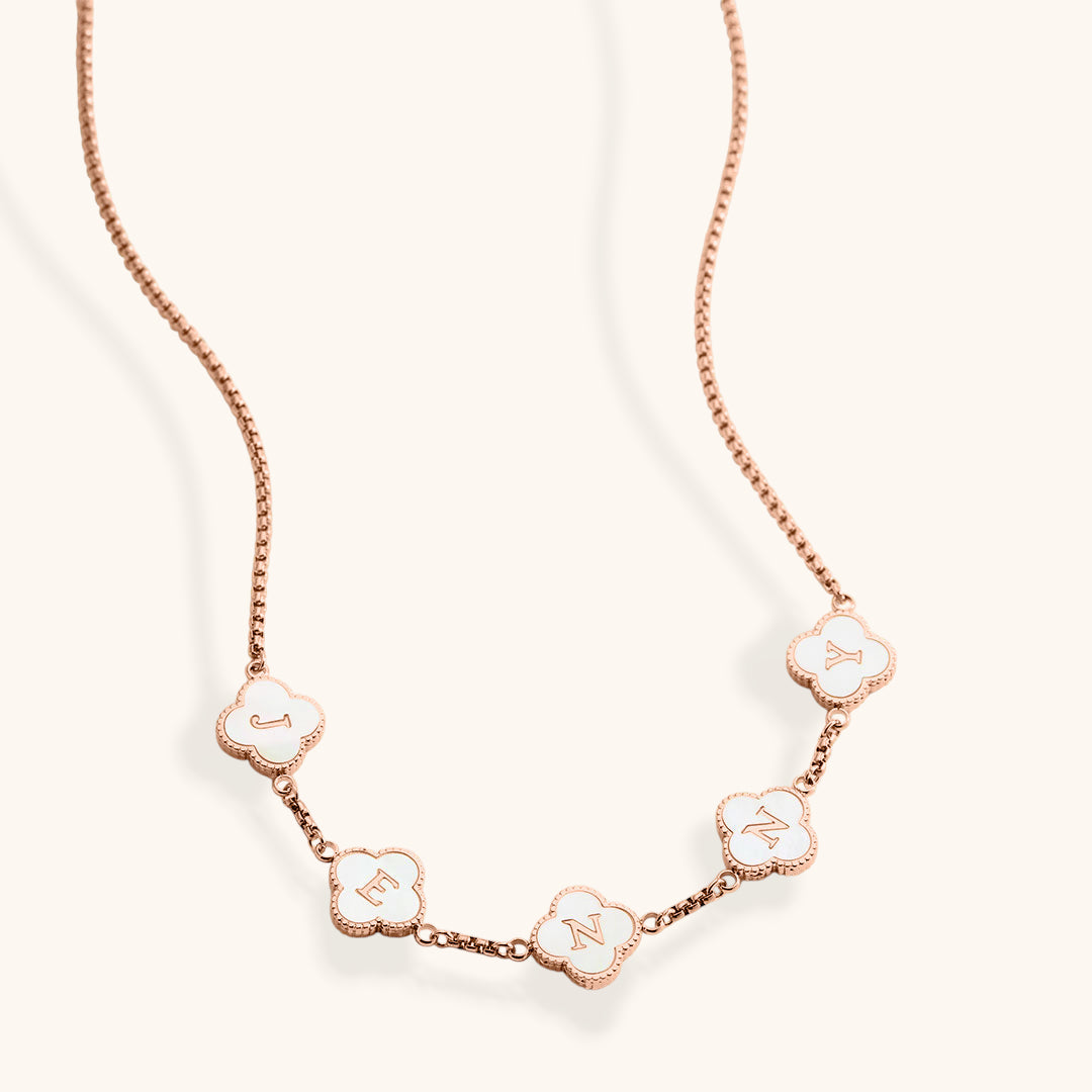 Collier Mot d’Une Icône