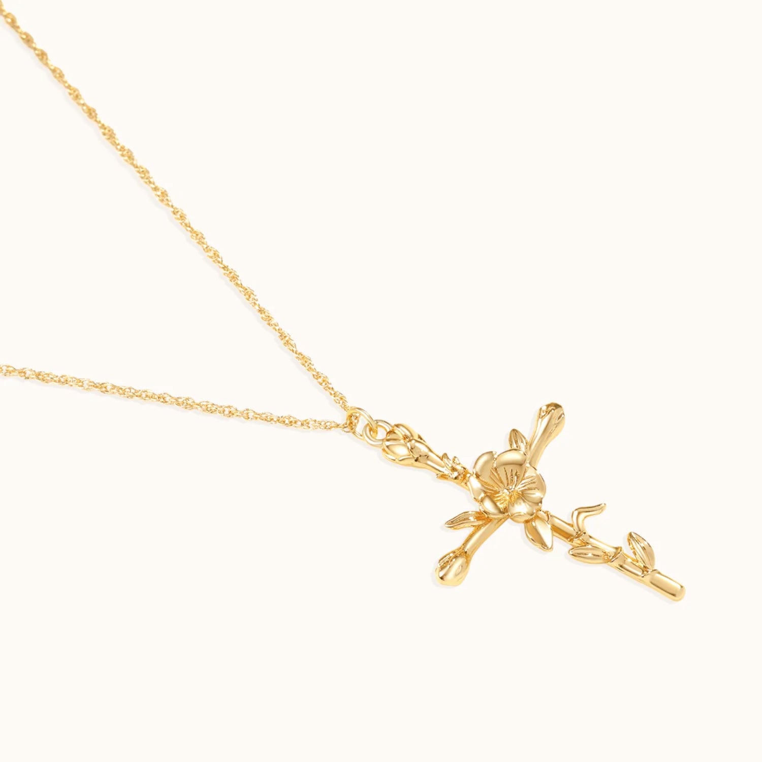 Collier Pendentif Croix Florale en Or
