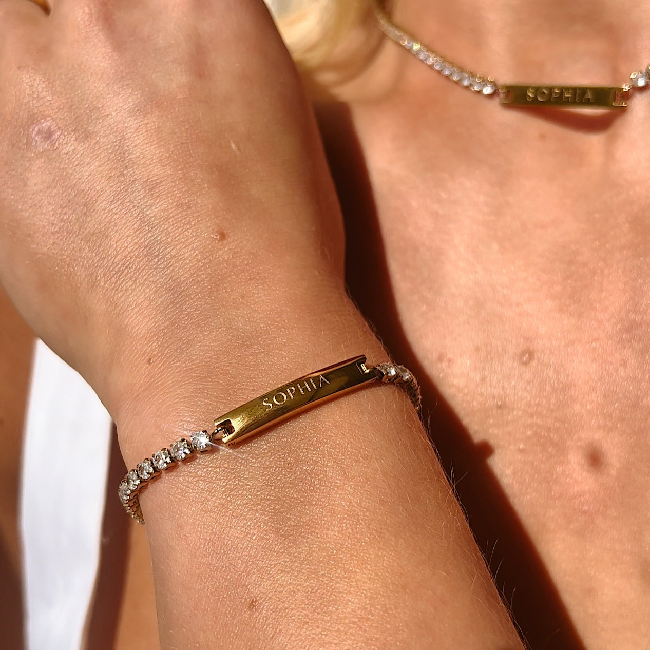 Bracelet Tennis Gravé en Or