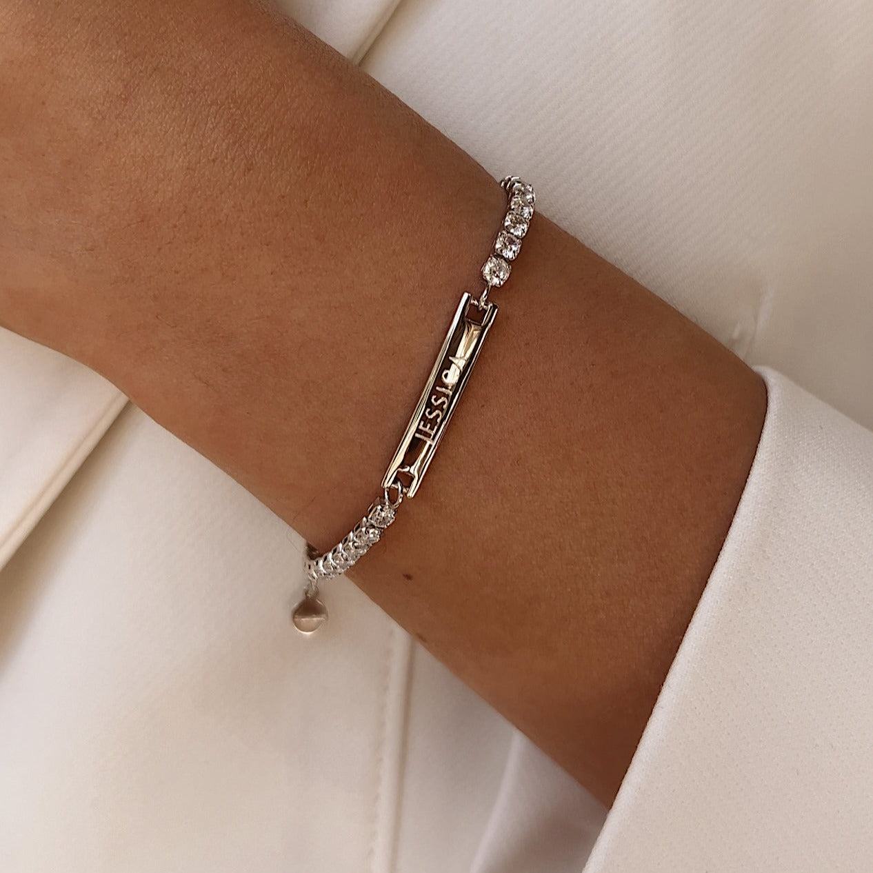 Bracelet Tennis Gravé en Argent