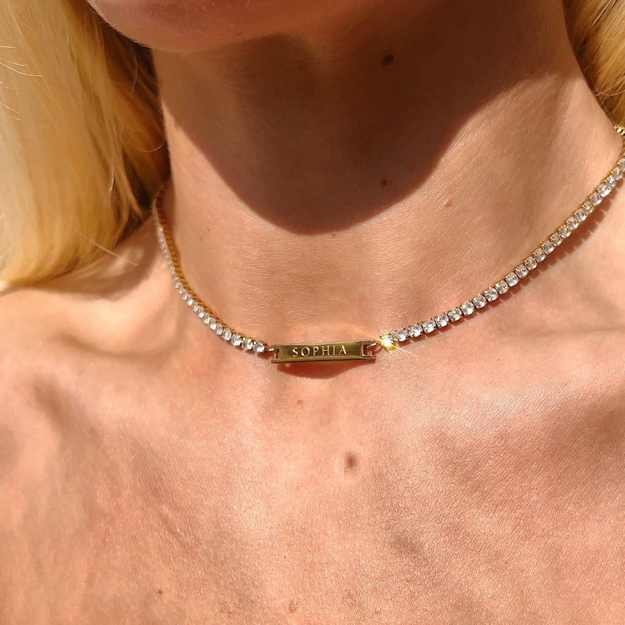 Collier Tennis Gravé en Or