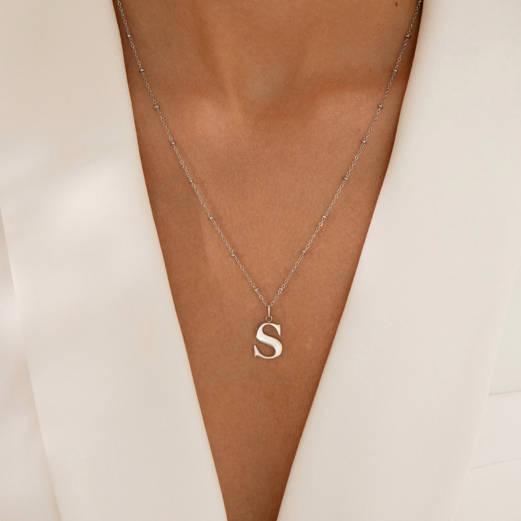 Collier pendentif initiale U en Argent