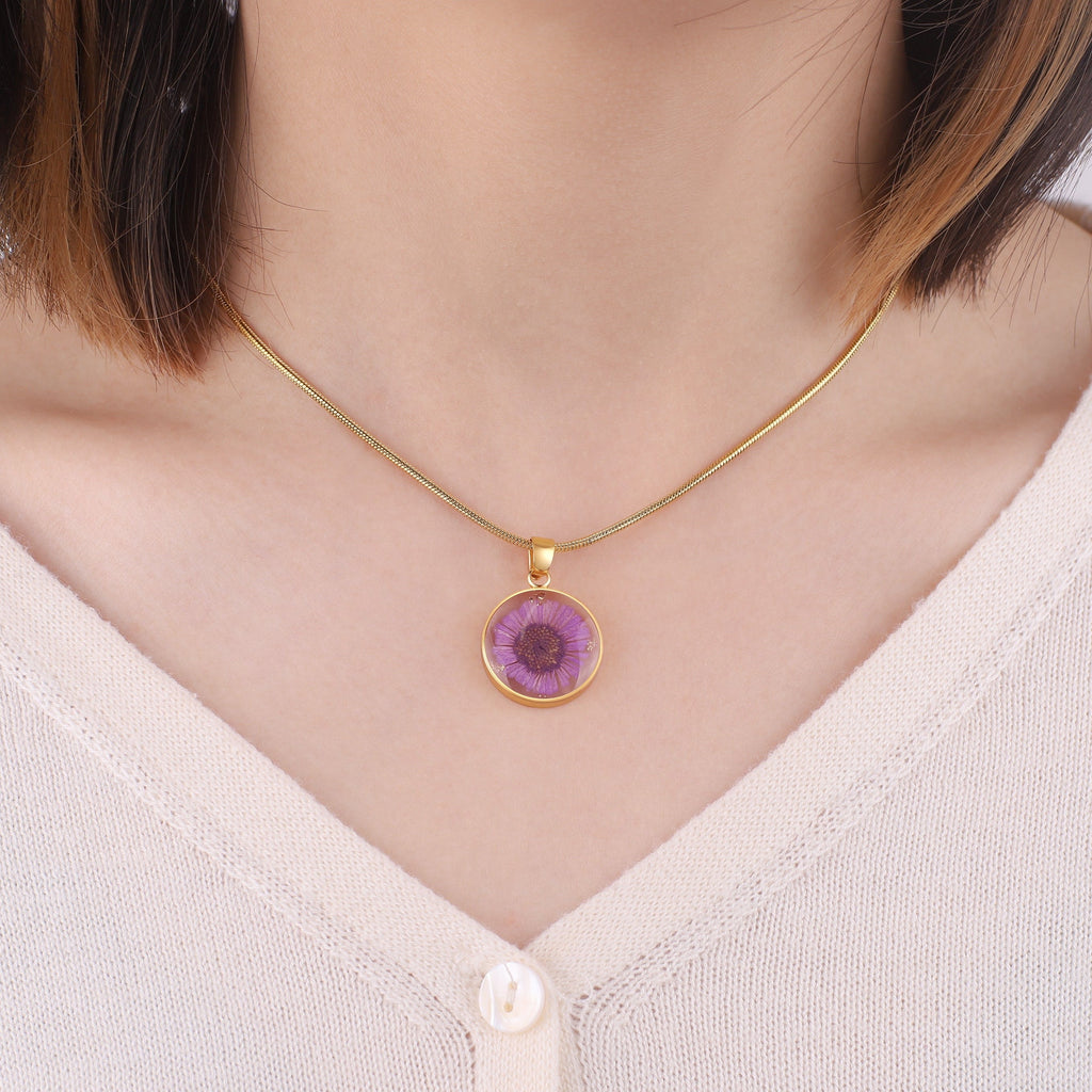 Florale Essenz Halskette