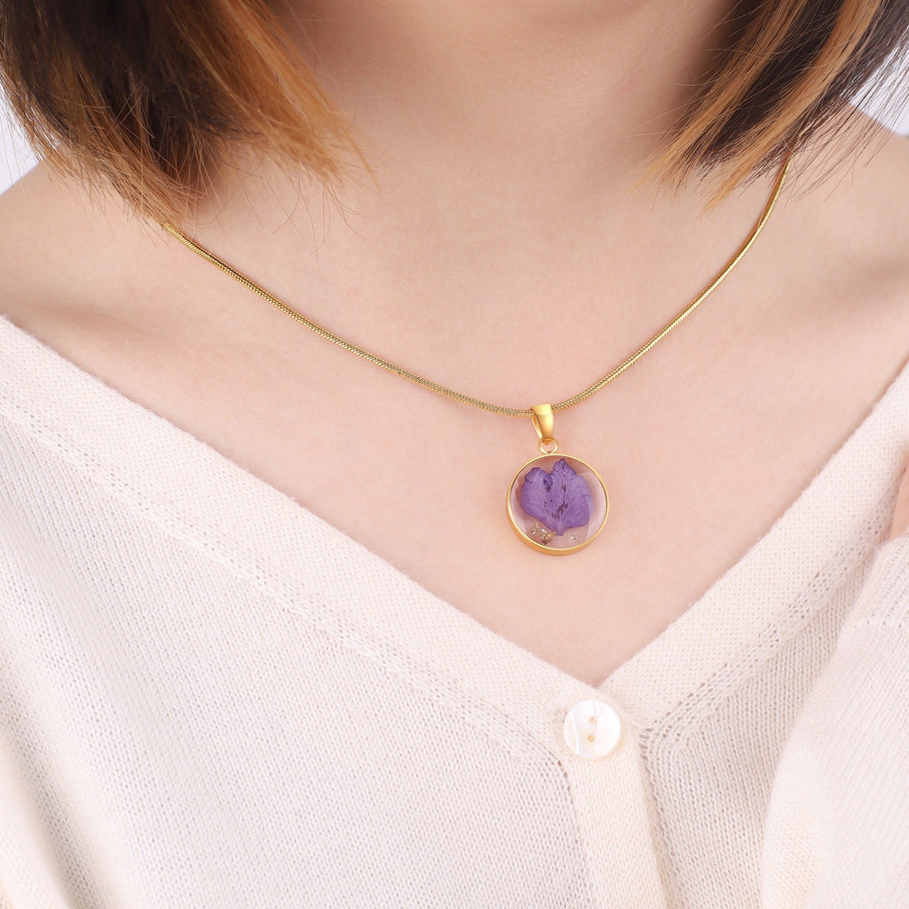 Florale Essenz Halskette