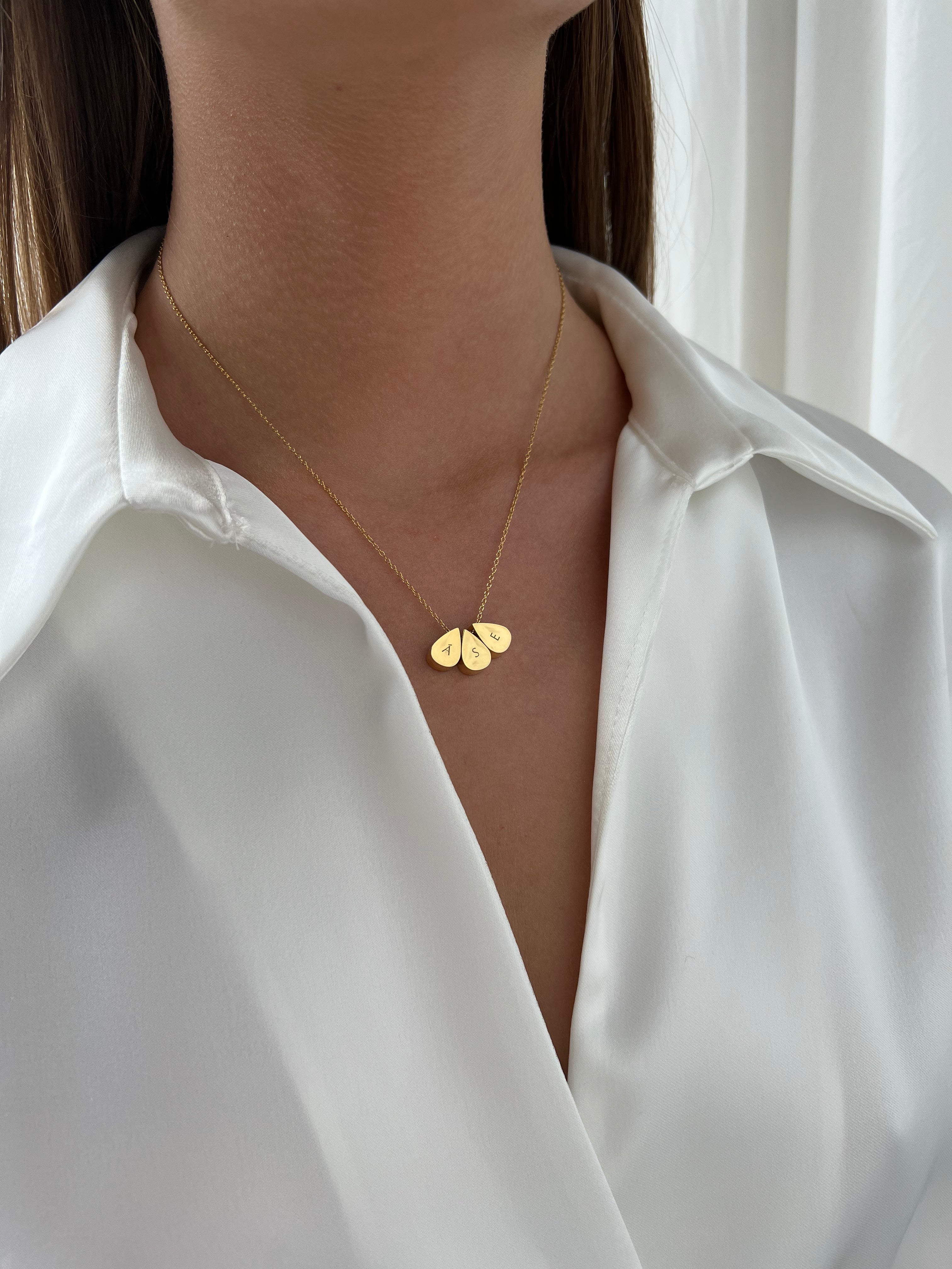 Collier Goutte Triple Perle en Or