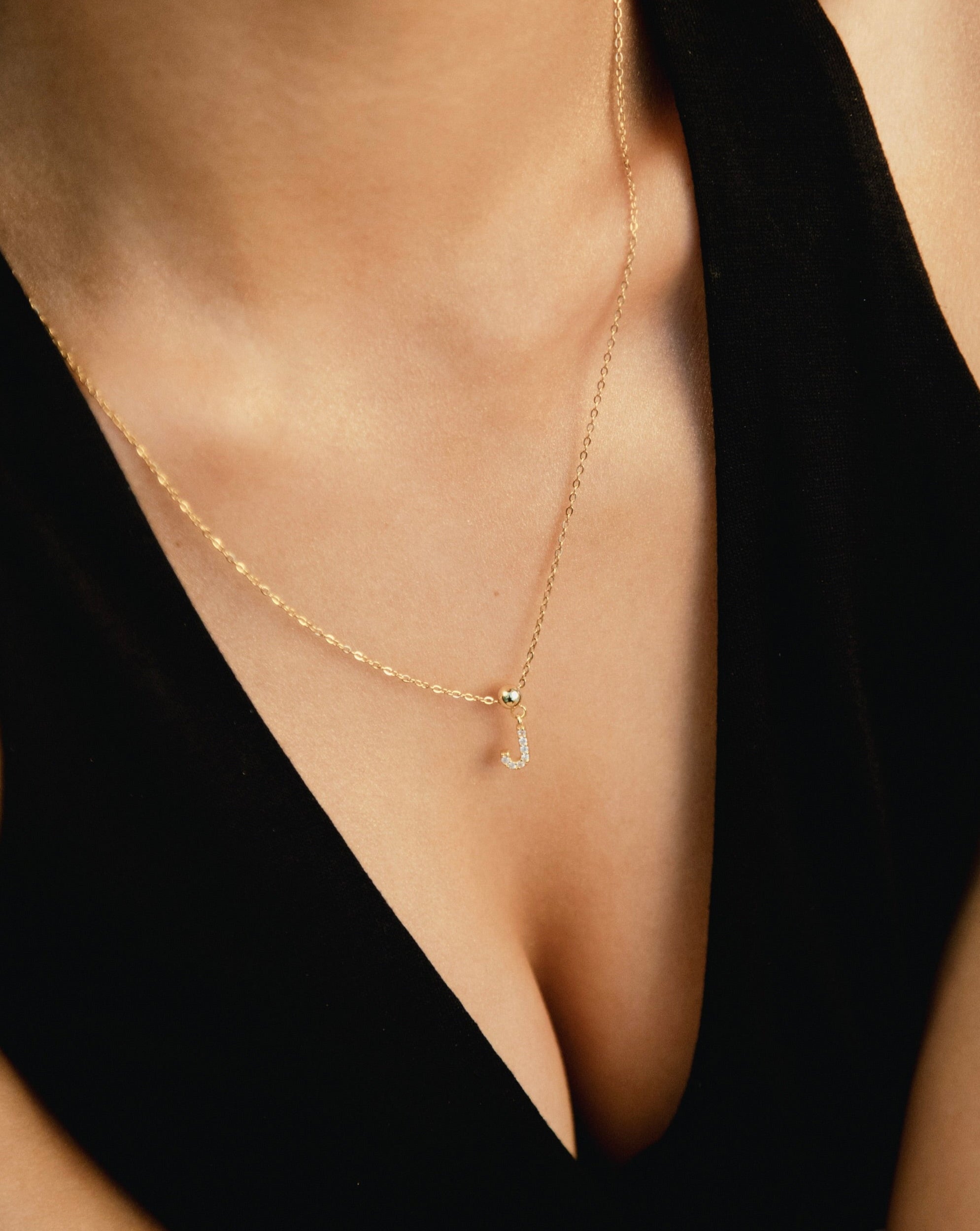 Pendentif Initiale J avec Diamant en Or
