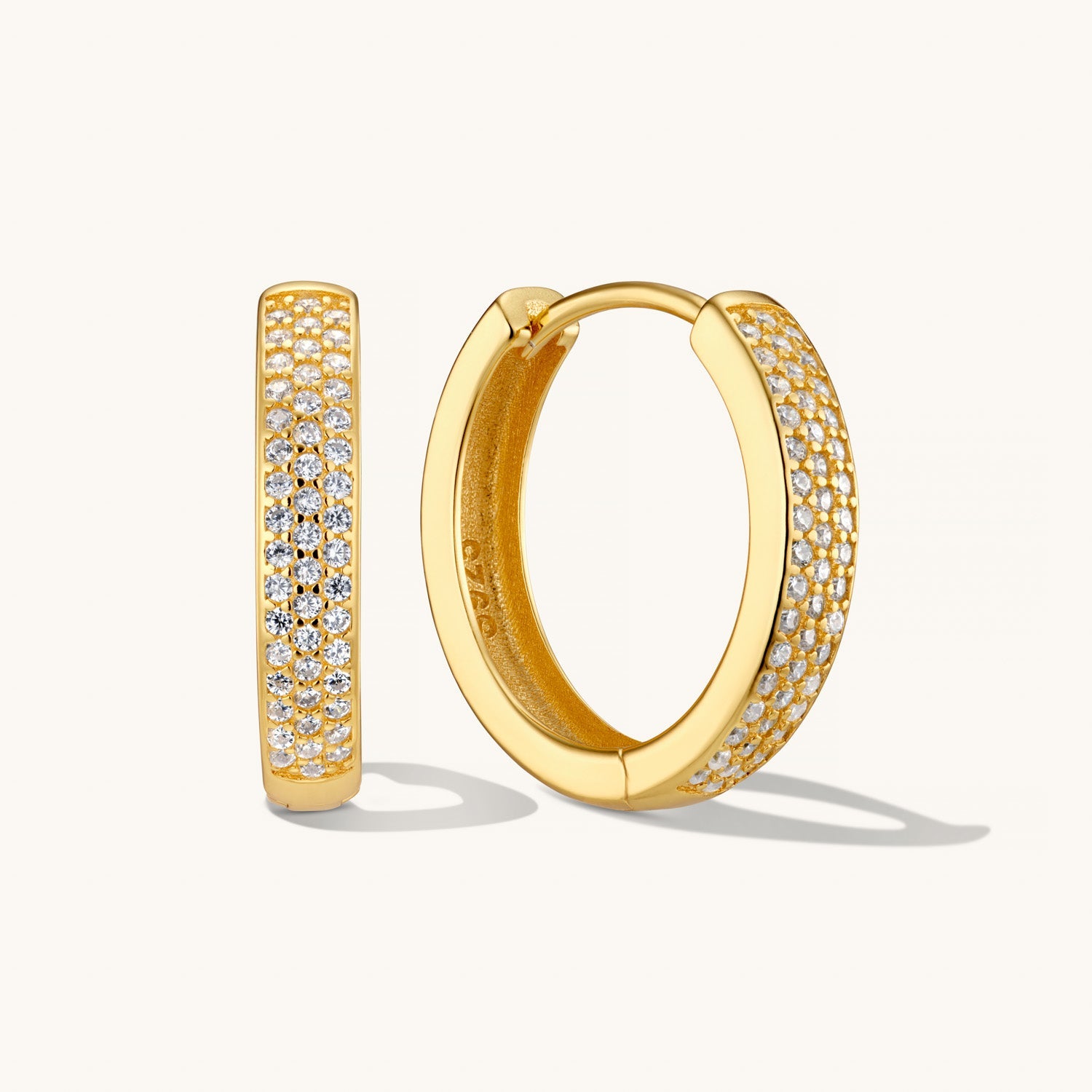 Créoles Pavé Bold Moyennes en Or