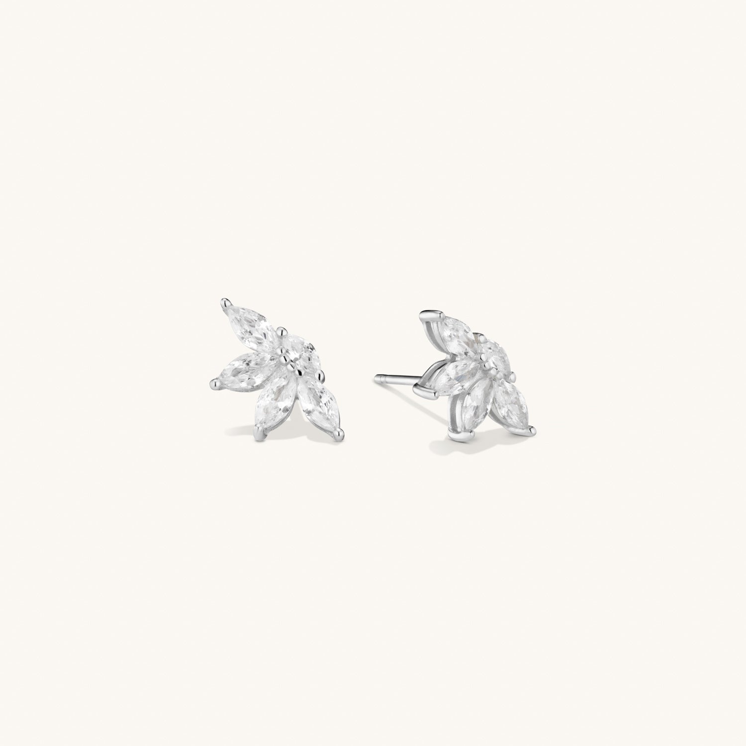 Puces d’Oreilles Navette Gemme en Argent