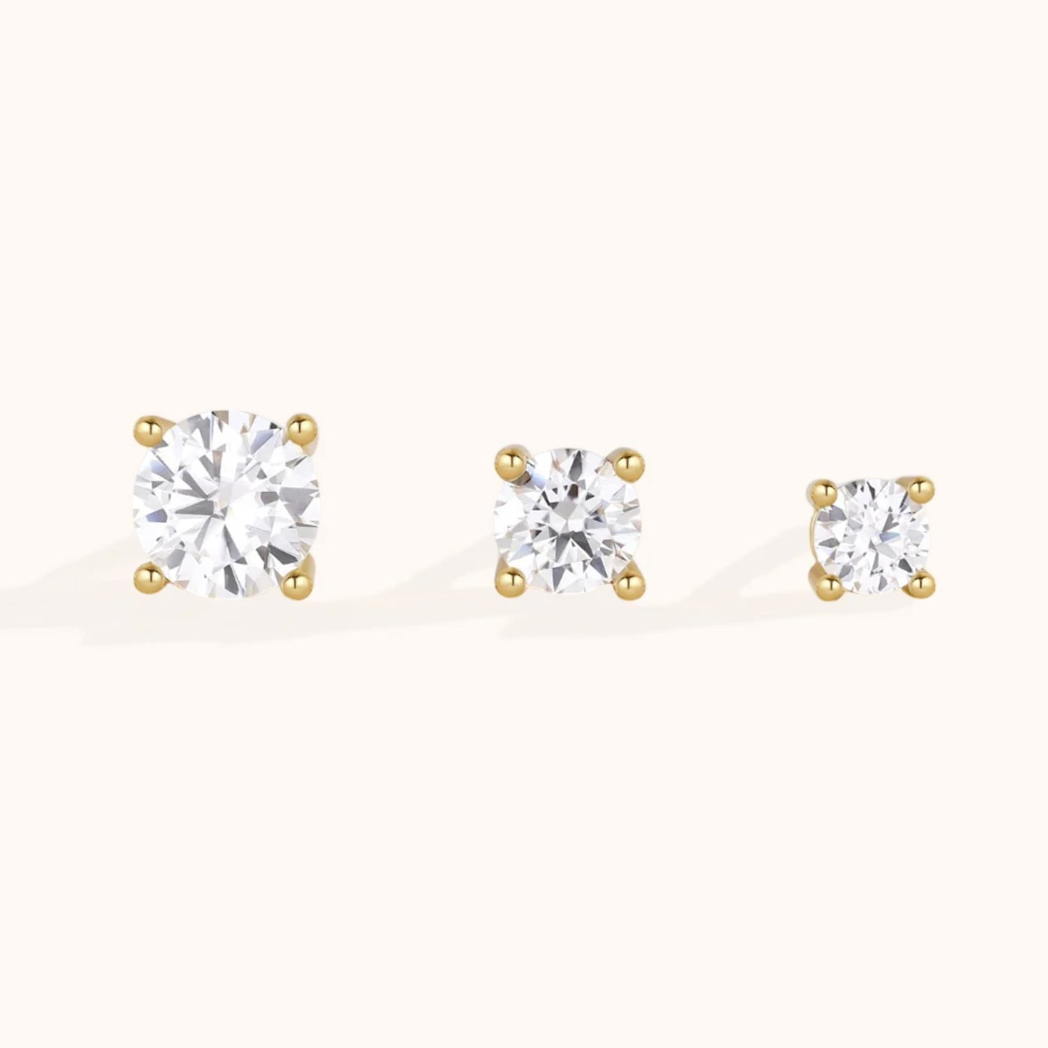 Puces d’Oreilles Diamant Classiques en Or