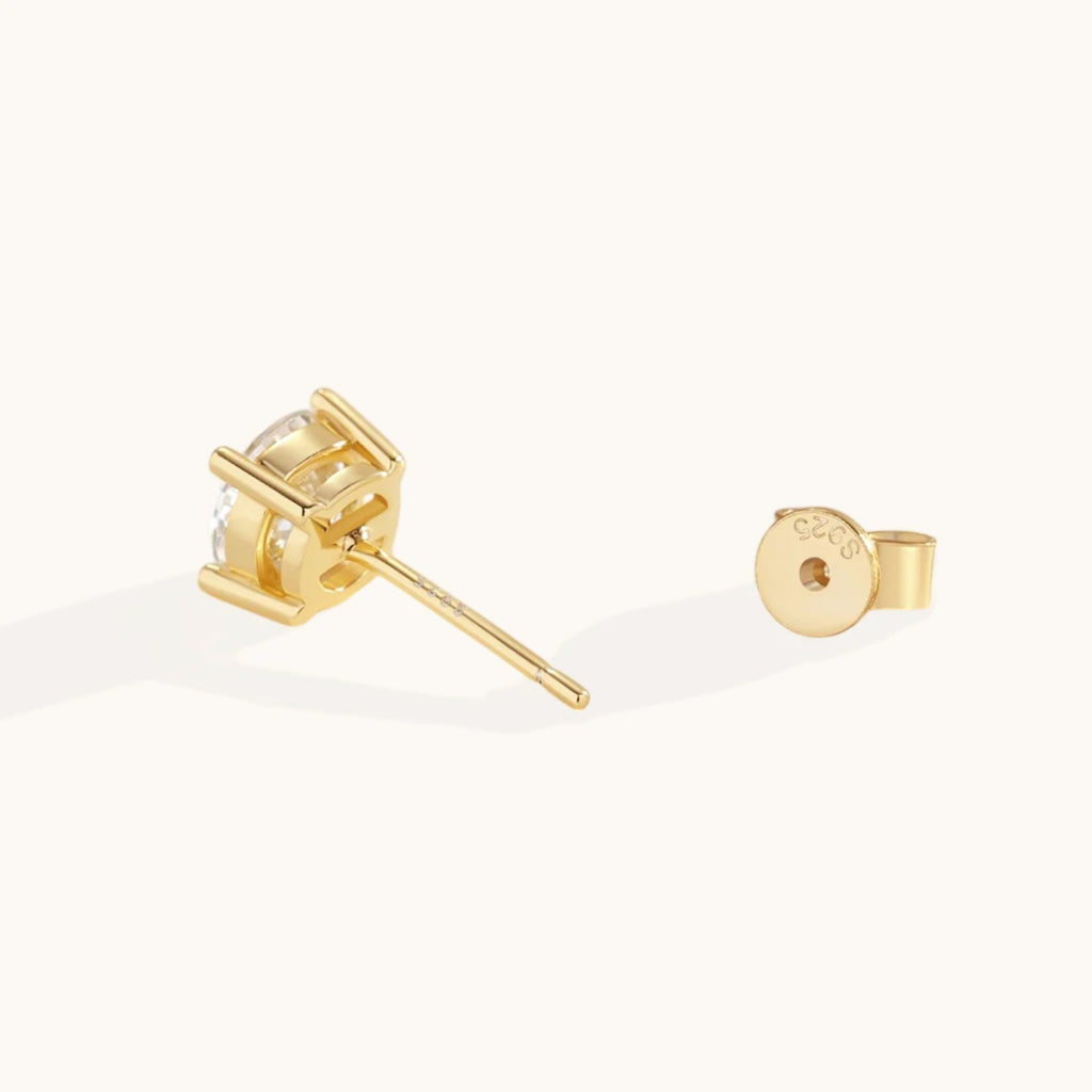 Puces d’Oreilles Diamant Classiques en Or