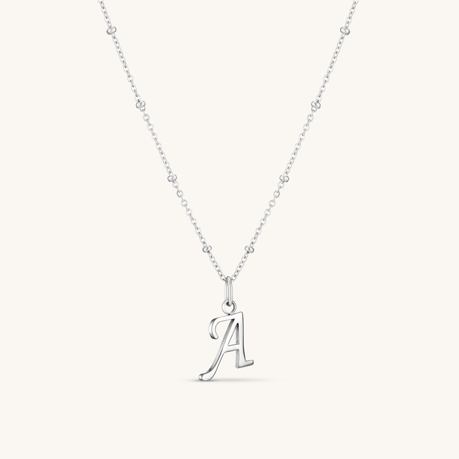 Collier Initiale A en Écriture Script en Argent