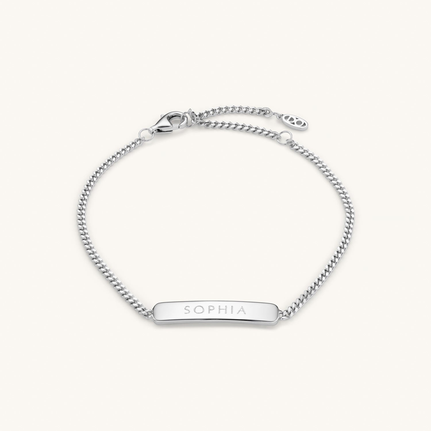Le Bracelet Gravé en Argent