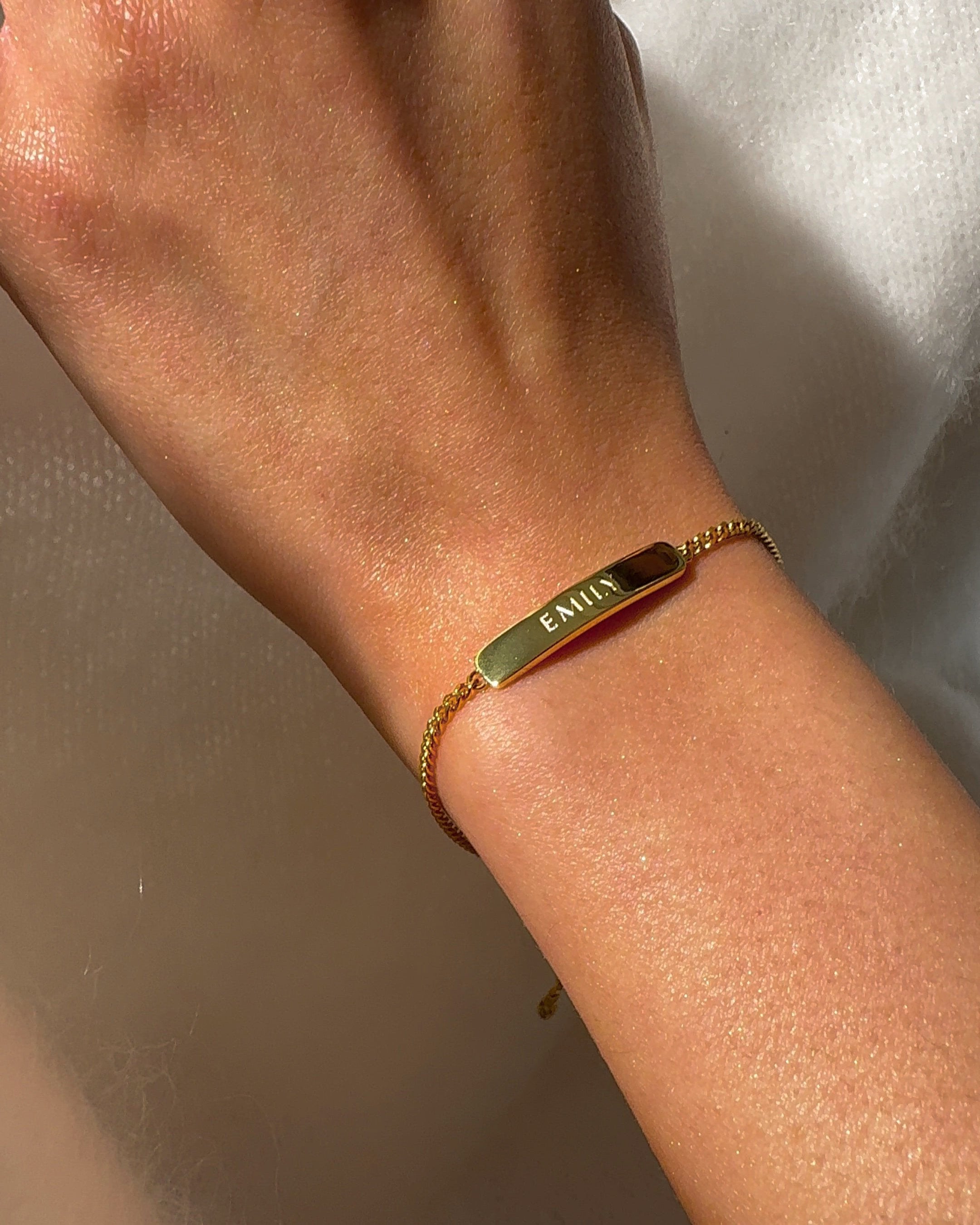 Parure Personnalisée Collier Barre Horizontale 3 cm & Bracelet Gravé en Or