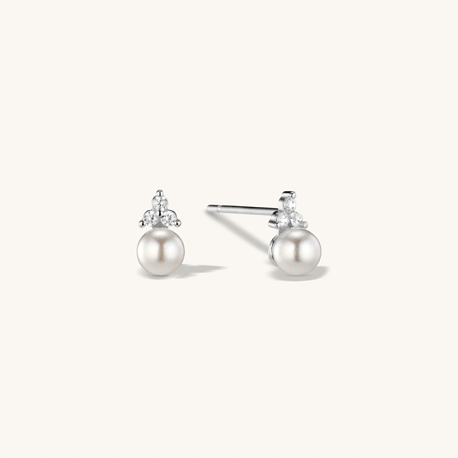 Puces d’Oreilles Trinity Perles en Argent