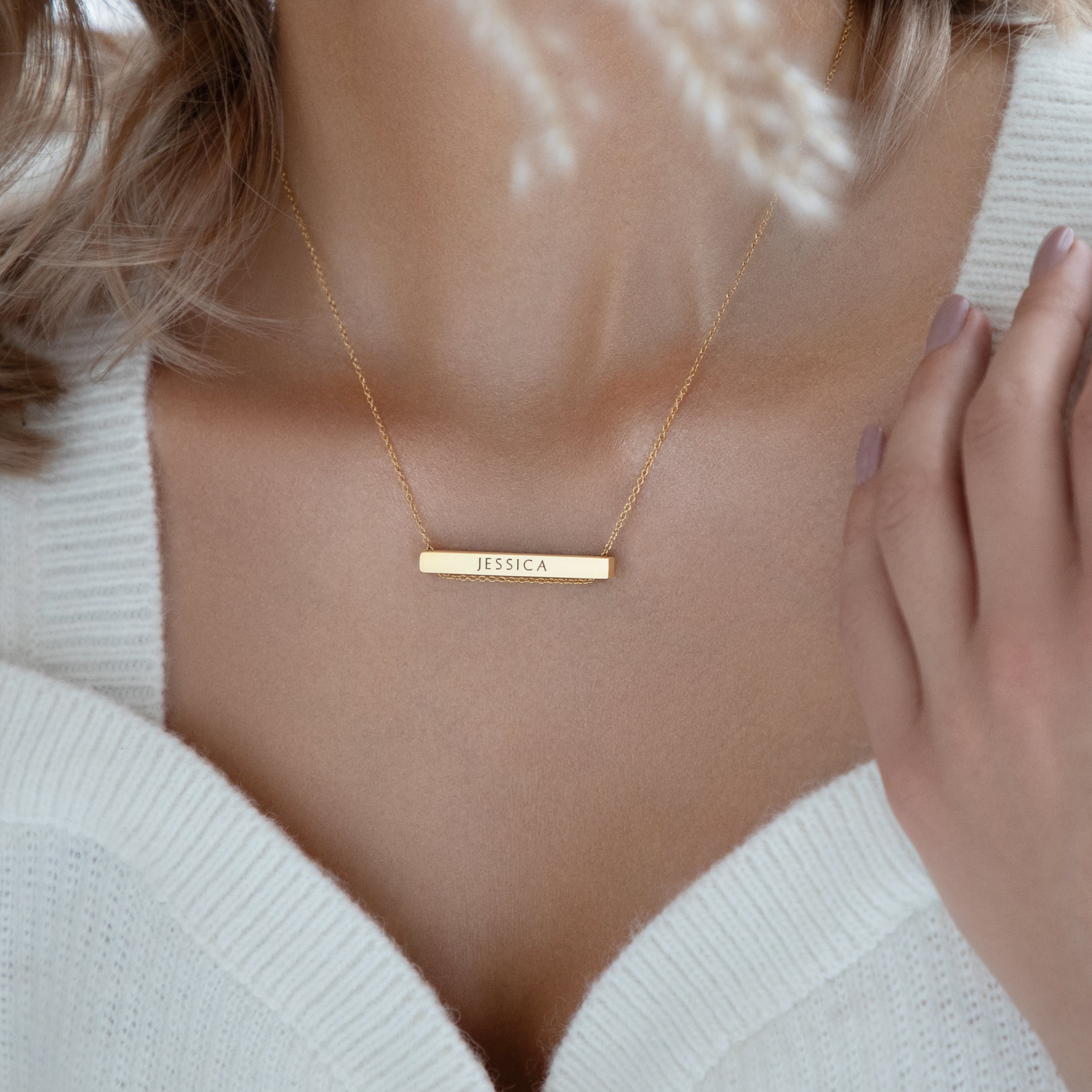 Collier Barre Horizontale 4cm en Or