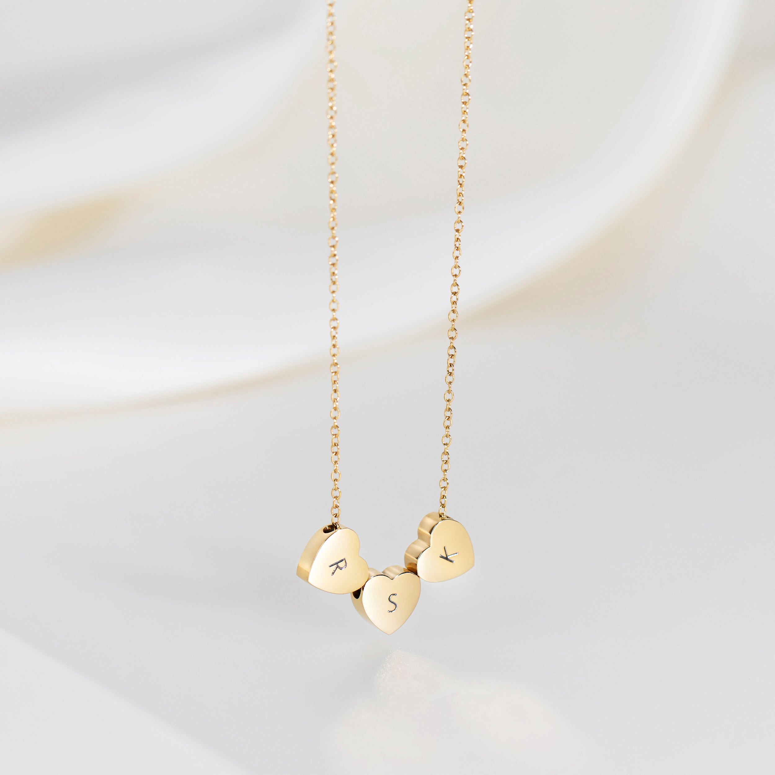Collier Cœur Amo à Triple Perle en Or