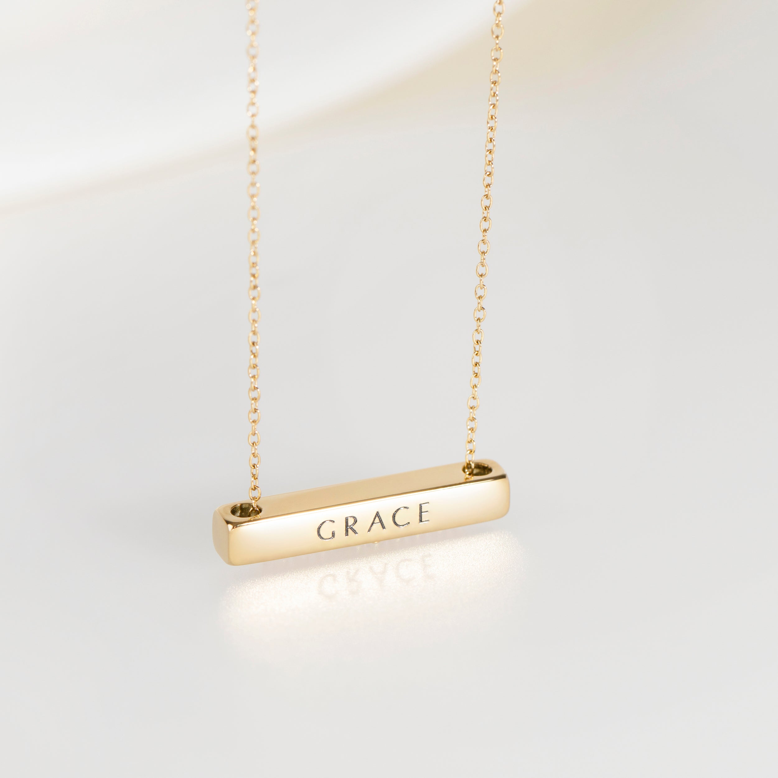 Collier Barre Horizontale 3cm en Or