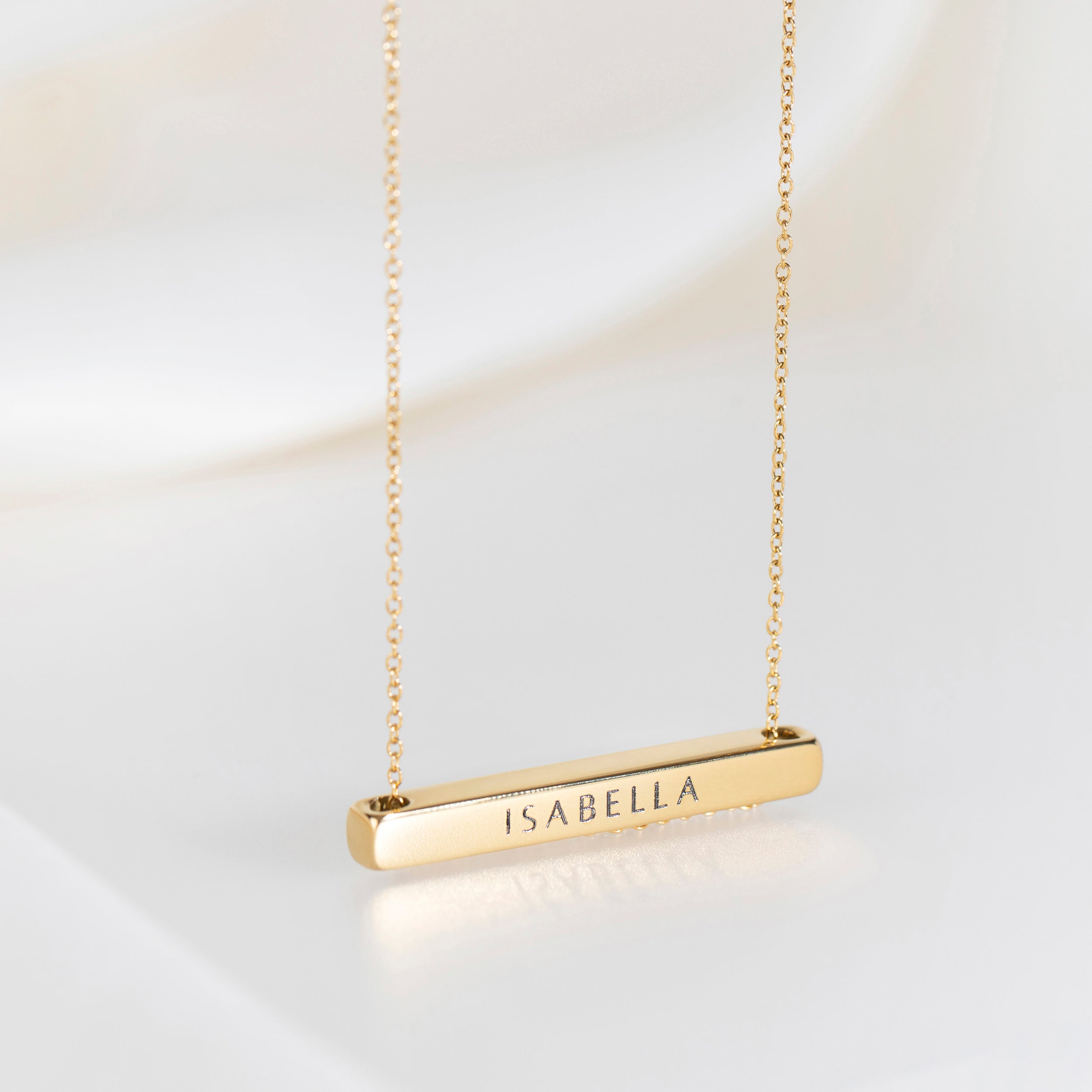 Collier Barre Horizontale 4cm en Or