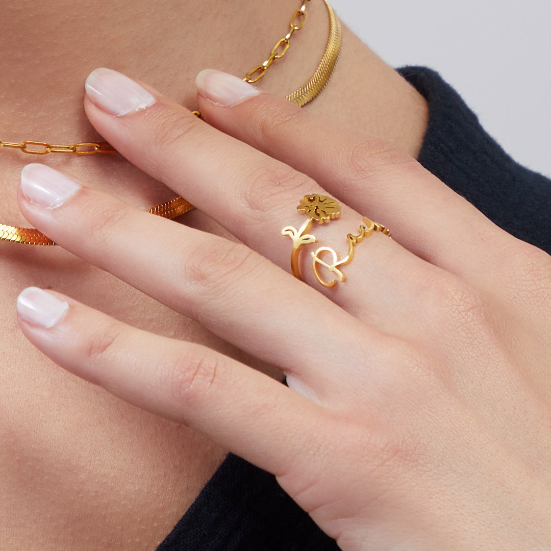 Bague Fleur de Naissance Personnalisée en Or