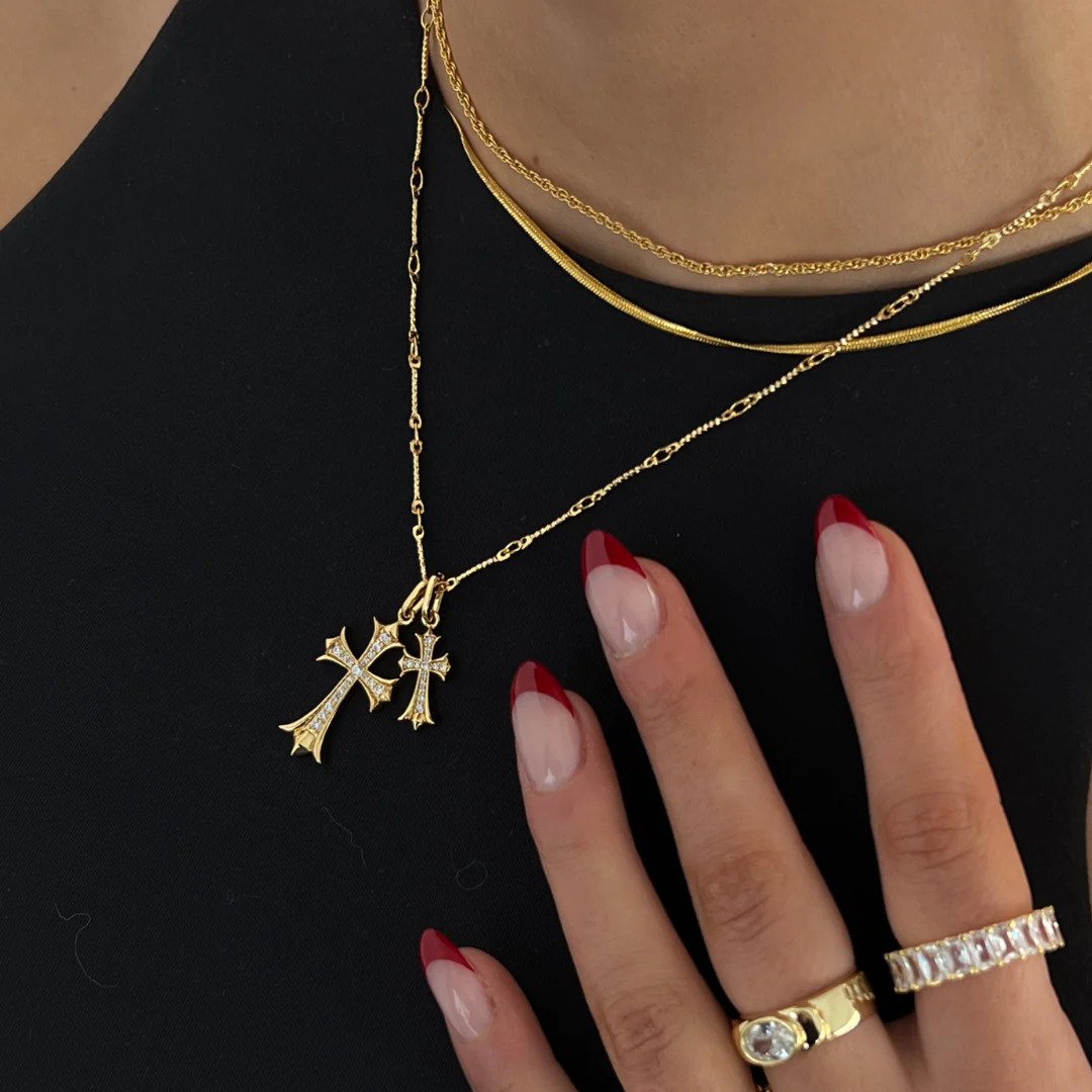 Collier Pendentif Double Croix en Or