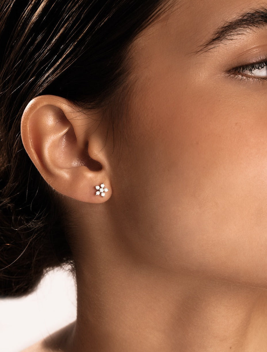 Puces d’Oreilles Fleur avec Diamant en Or