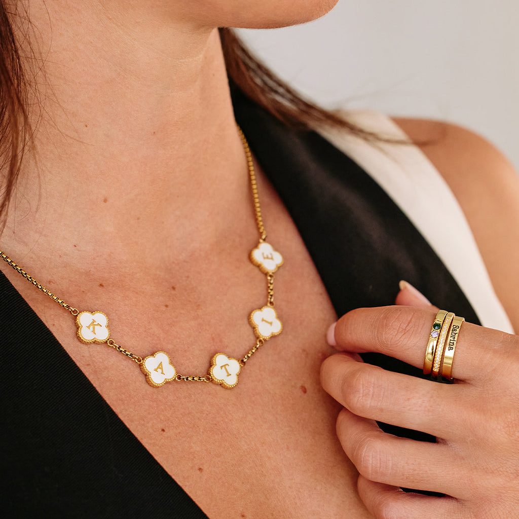 Collier Mot d’Une Icône