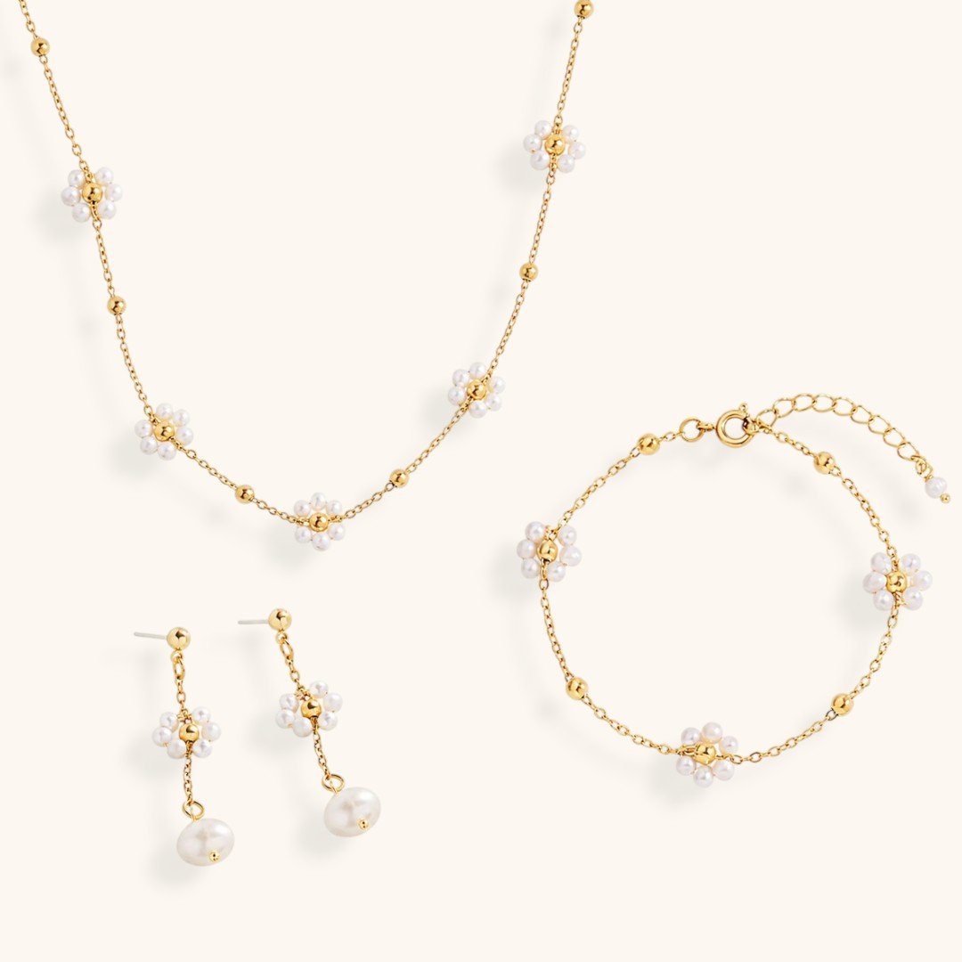 Margueritte Charm Smykkesæt 🌼 – Halskæde, Armbånd og Øreringe