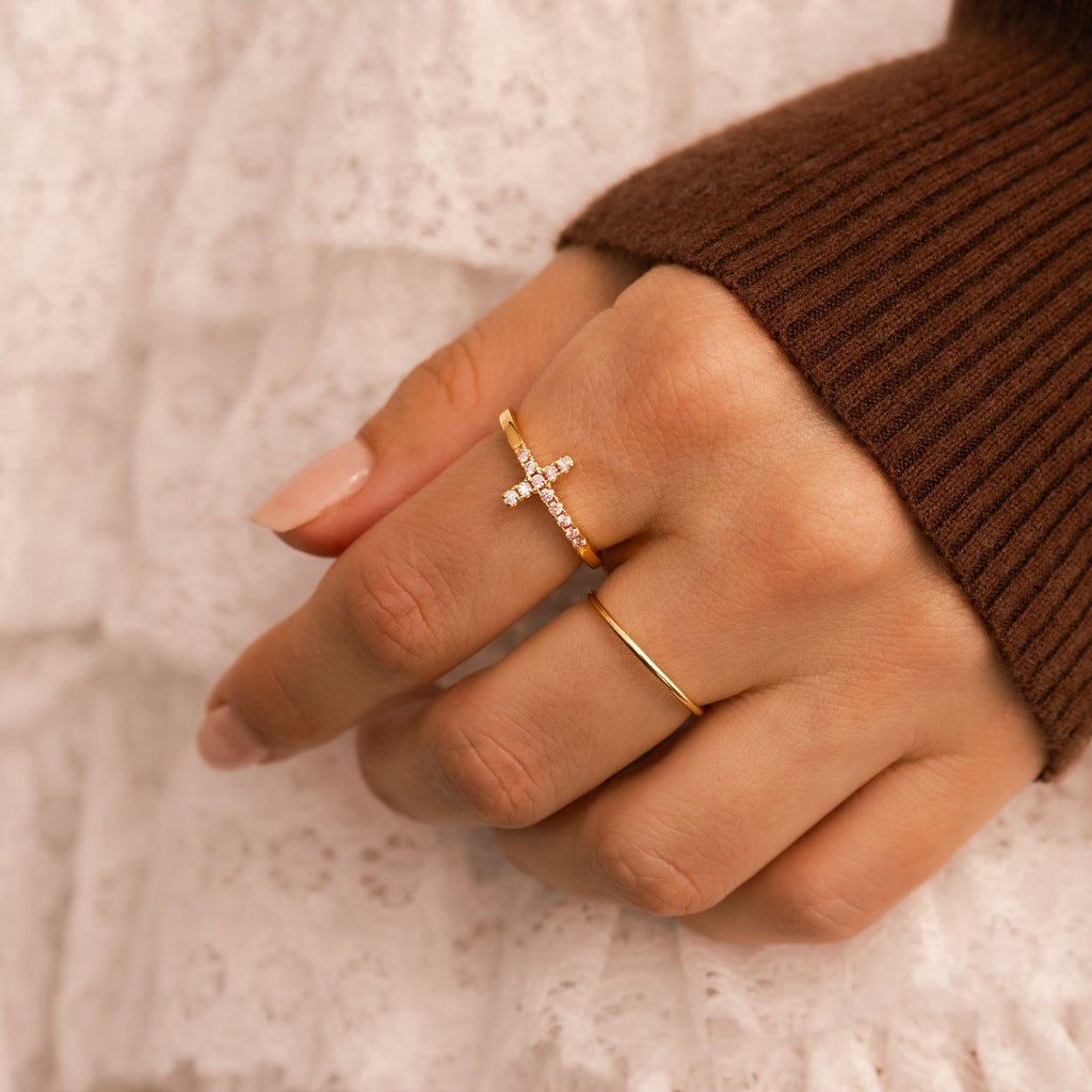 Ring Leuchtendes Kreuz